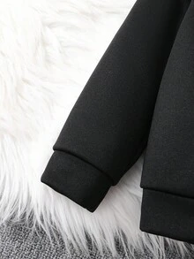 GraphicGems 2件套男童休闲鳄鱼纹飞机印花连帽卫衣和针织裤套装，秋冬 - 黑色 - 查看 5