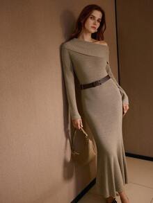 MOTF PREMIUM 秋冬不对称领口连衣裙 - 駝色 - 查看 1