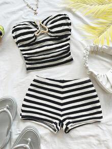 Soleia 2pcs Women's Vacation Energetic Black & White Striped Textured Cropped Halter Top With Metal Buckle Decor And Super Short Casual Pants Set, Suitable For Dates, Parties, Casual Beach Vacation - Black and White - View 1