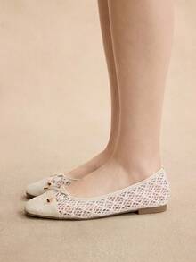 Rosivie Giày bệt khoét lỗ dệt họa tiết quả mơ thời trang dành cho nữ - Màu be - Xem 2