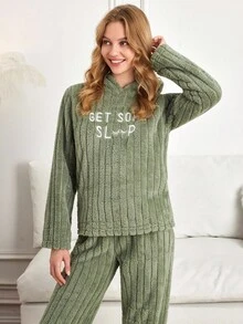 EURMUSE Conjunto de pijama de 2 piezas para mujer con detalle bordado de letras, con capucha y suave felpa para estar en casa - Verde - Ver 3