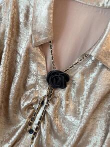 GlowEve CURVE 大码女式优雅通勤金属链和花卉装饰衬衫 - 金色 - 查看 6