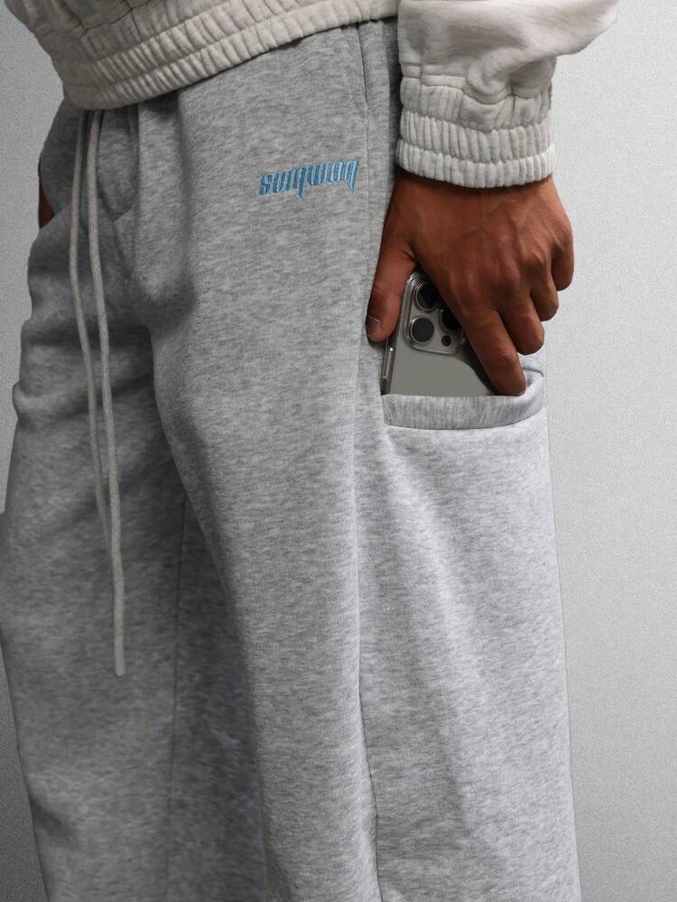Pantaloni della tuta in pile dalla vestibilità rilassata con polsini elastici
