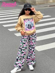 SHEIN Explorewe 2 件套 Tween Girl 迷彩裤和吉他字母印花运动衫套装 - 彩色 - 查看 1