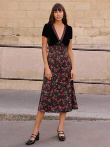 lacRébo Black Floral Print Long Dress With Velvet Bodice And Lace-Trimmed Neckline Fall Women Clothes Autumn Winter French Style Dress