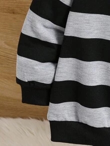 SHEIN Young Boy Fitted Crew Neck Raglan Sleeve Striped Sweatshirt,In Fall/Winter - Multicolor - View 3