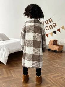 SHEIN Young Girl Young Girl Twims Girl Letter Decor Plaid Knit Casual Fuzzy Jacket,Warm & Comfortable, Fashion Warm Jacket, Suitable For Casual Everyday Wear,Fleece Mid-Length Lapel Collar Long Sleeve Coat For Winter,For Halloween.Back To School Seasom.,Mommy & Sister & Me Matching. Fall - Coffee Brown - View 7
