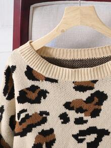 SHEIN Teenage Girl Leopard Print Round Neck Drop Shoulder Long Sleeve Casual Loose Sweater, Autumn Animal Print Sweater Teen Sweater Knit Sweater Tween Sweater Leopard Print Sweater Fall Winter Tween Jumper Cute Sweater Sweater For Tweens - Khaki - View 4
