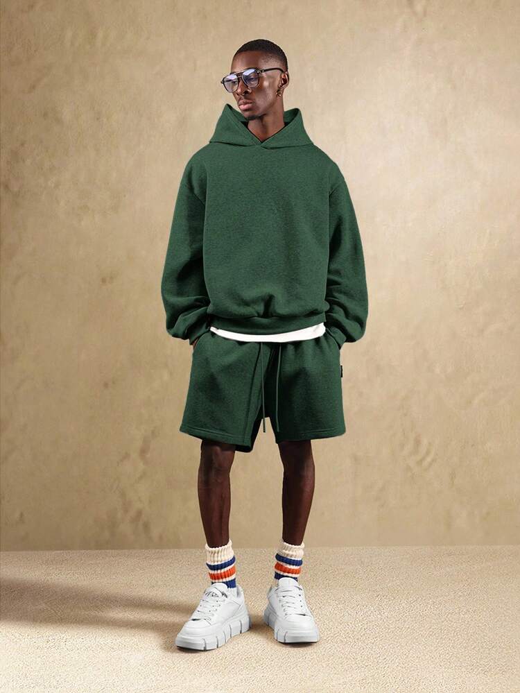 Essential Oversized Pullover Hoodie With Ribbed Hem And Cuffs