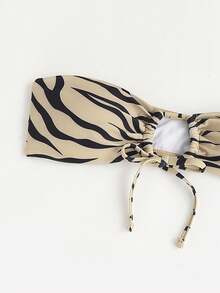 Swim Basics 斑馬紋前抽繩比基尼泳裝上衣