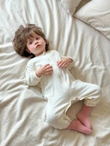 DAZY Baby Girl Solid Color Casual Comfortable Romper - Beige - View 10