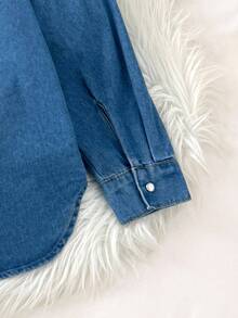 Comfortcana Patched Pocket Curved Hem Denim Shirt, Fall Women Clothes - Medium Wash - View 4