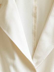 GlowEve CURVE Plus Size Women's Elegant Commuter Collared Gold Butterfly Button Short Sleeve Solid Color Dress - Apricot - View 4