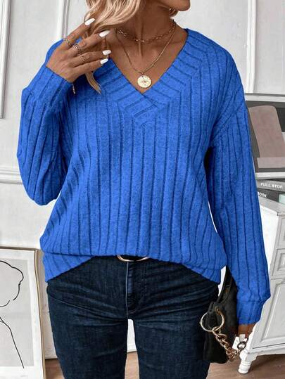 EMERY ROSE Plus Size V-Neck Casual Sweatshirt With 12*4 Fleece Fabric Ribbed Texture