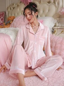 PetitDoll 女士纯色蝴蝶结提花天鹅绒和裤子睡衣套装，秋冬女士睡衣套装粉色睡衣套装粉色睡衣套装女士可爱睡衣长袖睡衣套装舒适优雅细节，秋季服装 - 淺粉色 - 查看 1