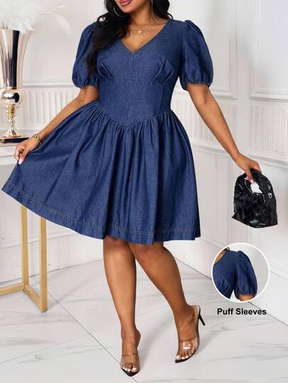 SHEIN Lady 大码女式V领褶皱休闲牛仔泡泡袖迷你连衣裙