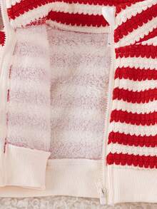 SHEIN 4 Stücke Baby Mädchen Herbst/Winter modische, elegante rote/apricotfarbene gestreifte Jacke mit Langarm, passender Rock, weißes Trägerhemd, Hut, geeignet für Schule, Reisen, Fotografie im Herbst - Rot - Übersicht 4