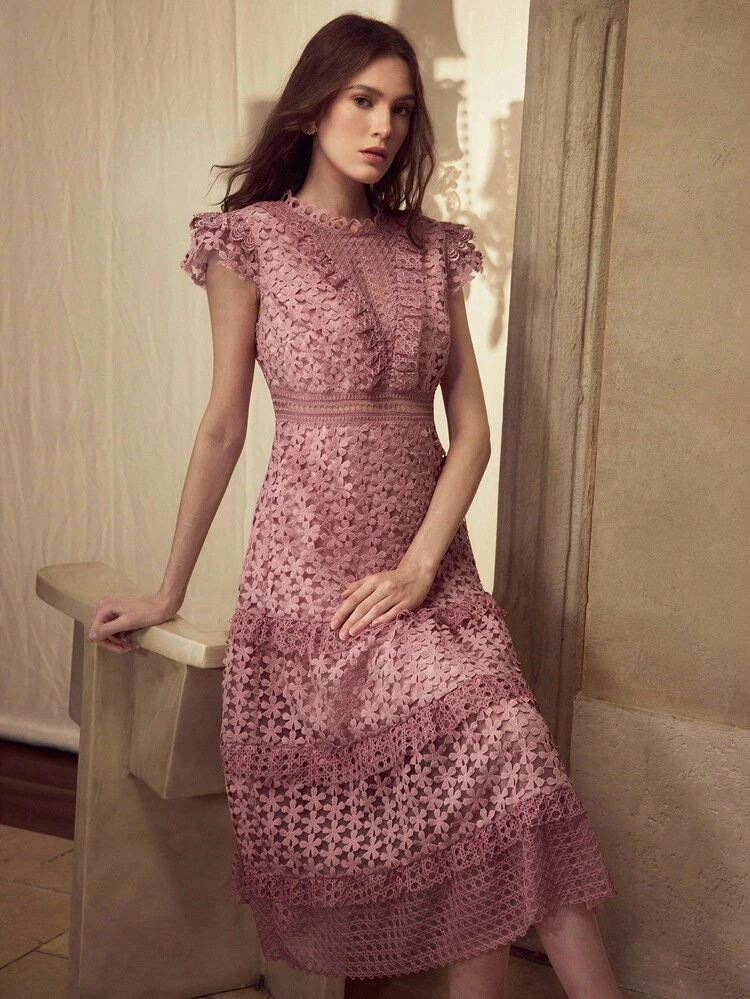 ELEGANT WATER-SOLUBLE EMBROIDERY LACE PATCHWORK CINCHED WAIST FLARED HEM AUTUMN DRESS FOR WOMEN