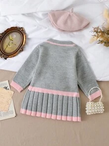 Souflis Souflis 女婴可爱熊纹理针织提花装饰圆领 A 字连衣裙，手工褶皱下摆和蝴蝶结装饰，适合外出、旅行和舒适的日常穿着 - 灰色 - 查看 2