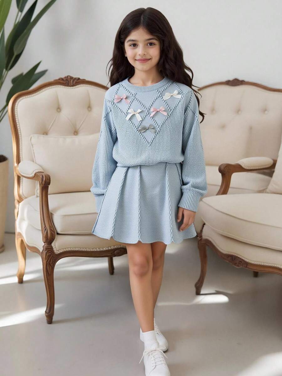 SHEIN Tween Girl 2 Pieces Knit Set, Cute 3D Bow Sweater With Pleated Skirt, Adorable & Elegant, Winter - Blue - View 1