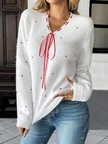 SHEIN PETITE Pulover cu broderie de inimă și dantelă contrastantă