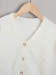 SHEIN Genkimix Kids Tween Girl Solid Color Long Sleeve Single-Breasted Loose Knit Cardigan. Suitable For Quality Time With Parents, Attending Gatherings, Outdoor Activities, Holiday Celebrations Like Halloween And Christmas, Also Great For Outfit Shots - White - View 4