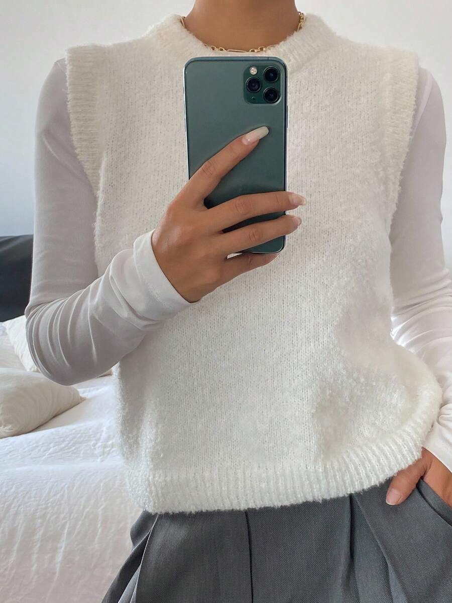 Livesso Women's Sleeveless Knitted Sweater Vest - White - View 1