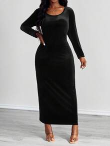 SHEIN PETITE CURVE Petite Plus Solid Scoop Neck Bodycon Dress - Black - View 5