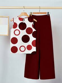 SHEIN PETITE CURVE Plus Size Women Geometric Print Round Neck Pleated Sleeveless Shirt And Wide Leg Pants Casual 2-Piece Set
