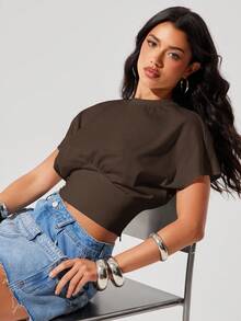 Denimoi Fitted Waist Crew Neck Short Sleeve Tee