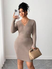 Elenzga Robe moulante en tricot amincissante pour femmes grandes tailles - Nude - Voir 1