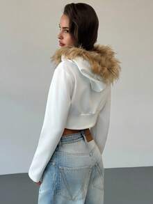 Aloruh 镶钻连帽短款外套，秋冬返校季时尚上衣，适合锐舞派对、乡村音乐会、伊比沙岛、纳什维尔等场合，亦可搭配西部牛仔服饰，波西米亚街头风热带辣妹风白色短外套 - 白色 - 查看 3