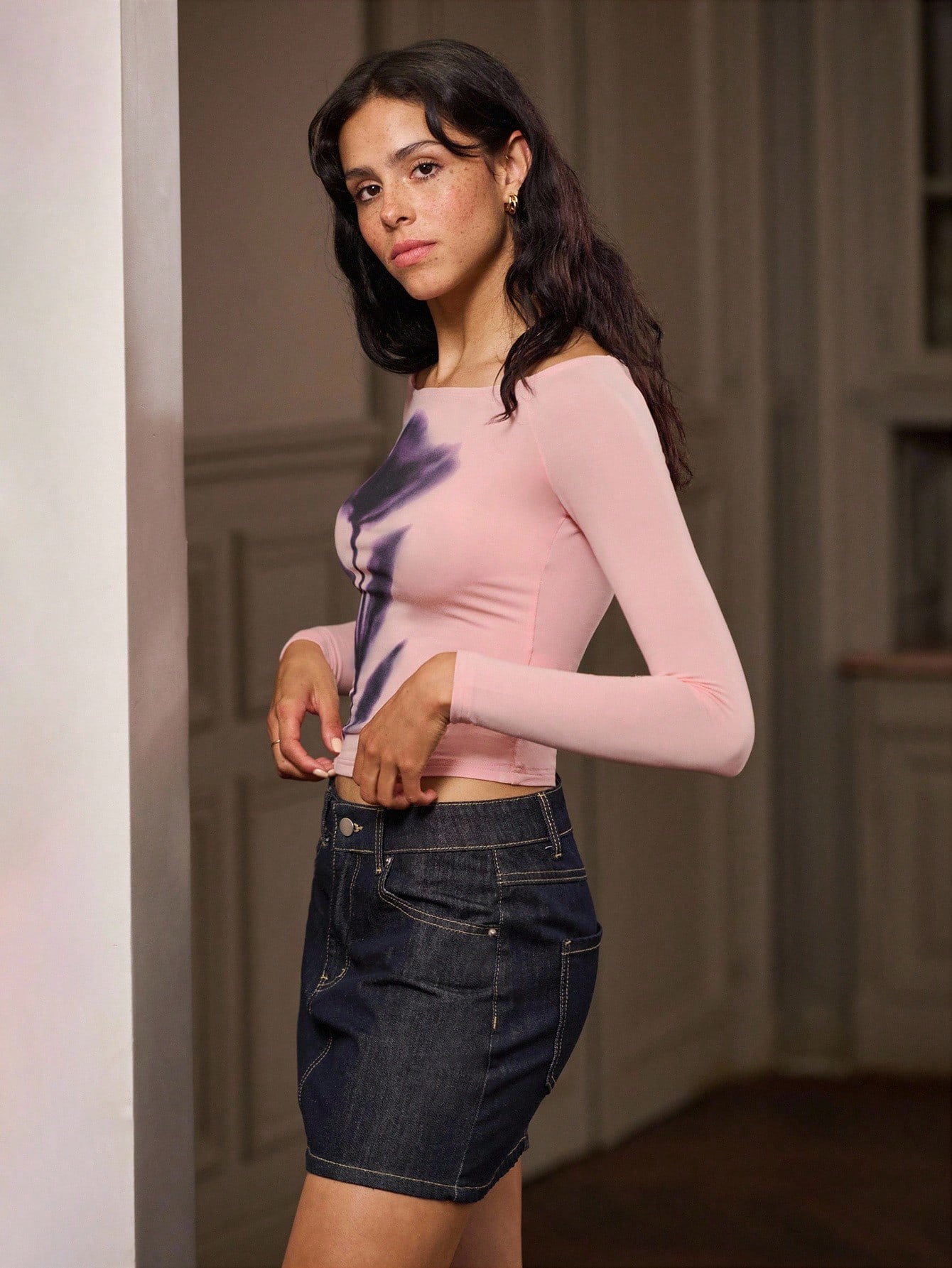 Maglietta a maniche lunghe aderente rosa con stampa floreale astratta, abbigliamento da donna autunnale e invernale