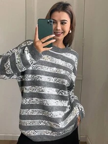 DAZY Áo len dệt kim dáng rộng cổ tròn họa tiết sọc tương phản dành cho nữ mùa thu/đông - Xám - Xem 4