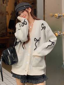 DAZY 女式V领蝴蝶结印花宽松长袖休闲开衫秋冬 - 米色 - 查看 3