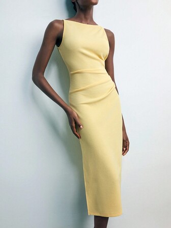 Maija 2025 Yaz Yeni Krem Sarısı İnce Askılı Büzgülü Bel Kadın Elbisesi, Günlük İş Seyahati, Şık Sahil Tatili, Düğün Davetlileri, Country Müzik Festivali, Brunch, Havaalanı Kıyafeti, 90'lar Retro Tarzı