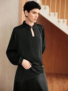 Uhlyne Uhlyne 女士简约优雅性感前镂空缎面金属扣长袖 - 黑色 - 查看 7