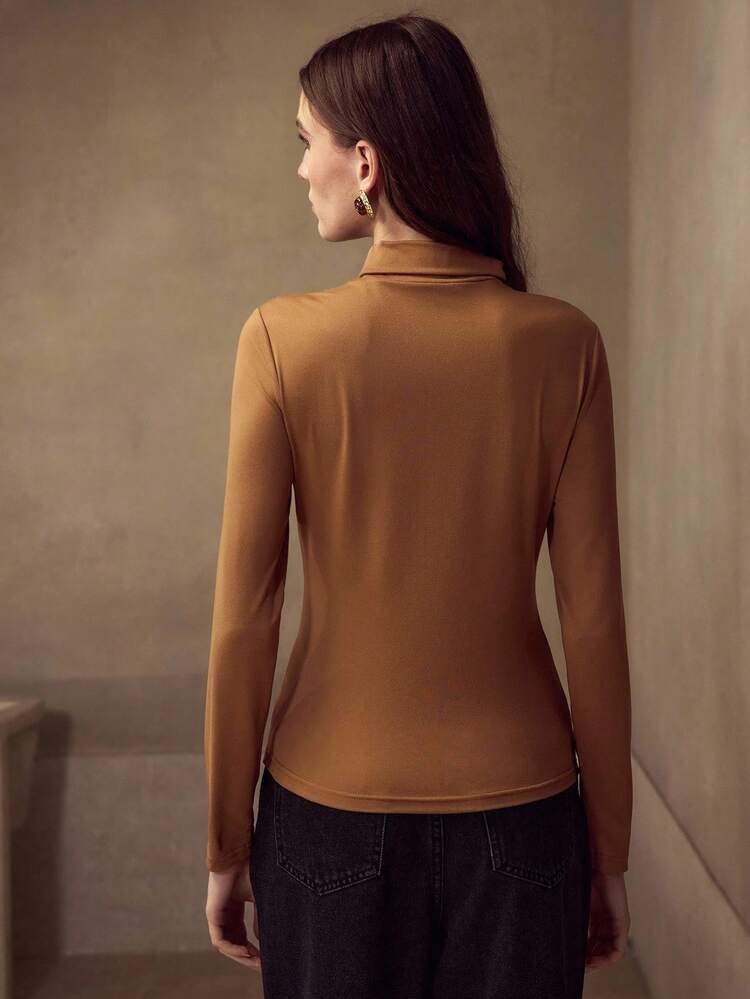 SLIM FIT STAND COLLAR TOP
