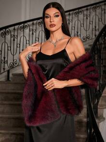 Allurite كيب فرو صناعي أحادي اللون للنساء، كيب فرو أحمر كبير للحفلات والأعياد - عنابي اللون - مشاهدة 6