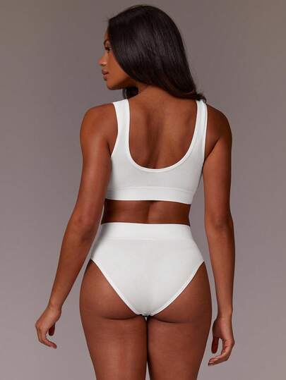 Athîral Seamless Minimalist Everyday Underwear Set view 3