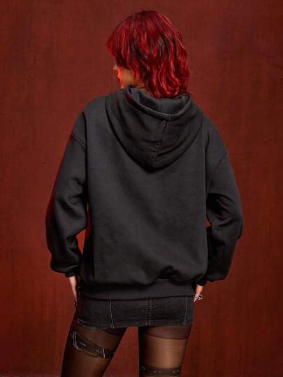 Friday the 13th X ROMWE Sweat-shirt à capuche à manches longues avec graphique de lettre et de masque pour femmes