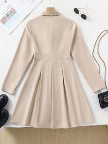 青少年女孩休闲翻领双排扣褶皱风衣，面料舒适，适合外出和上学，秋季