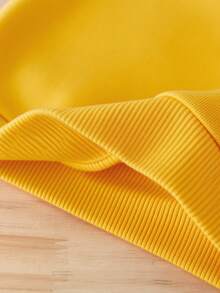 SHEIN 2 件套男婴时尚趣味汽车和字母印花连帽长袖羊毛衫和汽车印花羊毛裤套装，适合秋冬季外出 - 彩色 - 查看 5