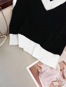 GlowEve CURVE Áo khoác len cardigan cổ chữ V không tay màu tương phản cỡ lớn dành cho nữ, trang phục mặc nhiều lớp thường ngày cho mùa xuân và mùa thu - Đen và trắng - Xem 7