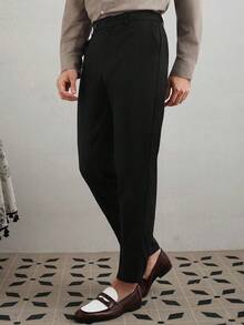 Manfinity CityGents Herren minimalistische einfarbige Anzughose mit schräger Tasche, Slim Fit, Business/Pendler, Old Money Stil