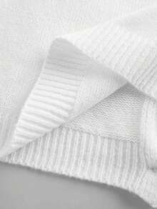 SHEIN BASICS 女士圆领白色开衫，6 粒扣，休闲百搭，柔软舒适，适合秋冬，适合搭配，适合机场、街头和返校，适合学校的上衣 - 白色 - 查看 7
