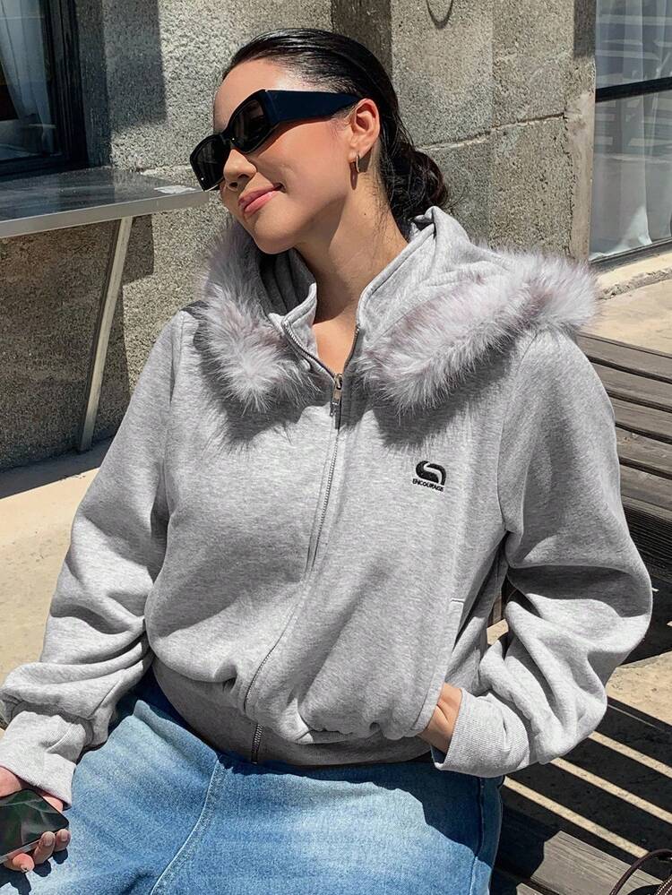 Dazy Plus Embroidered Pattern Hooded Patchwork Faux Fur Collar Cropped Sports Casual Sweatshirt Jacket, Plus Size Women, Spring/Autumn