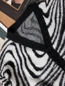 Manfinity Roghcode Men's Casual Loose Button-Up Long Sleeve Cardigan, Fall Winter - Black and White - View 5