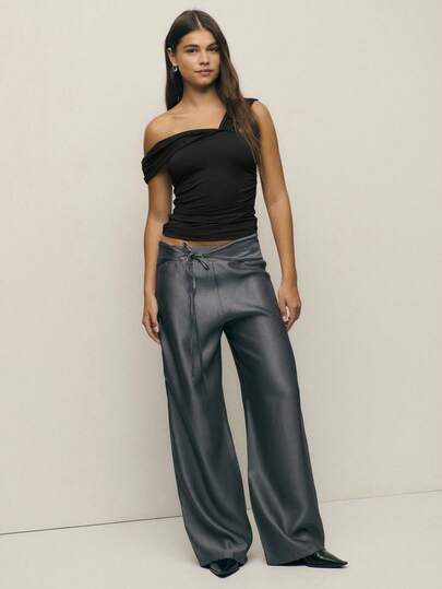  Nöista One-Shoulder Neckline Top; Lightweight Breathable Fabric; Perfect Beach Outfits For Women And Casual Pride Celebration Looks; Versatile Summer Essential.