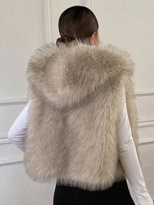 DAZY 女士无袖连帽仿皮草外套，宽松休闲街头风冬季背心女式大衣 - 卡其色 - 查看 4